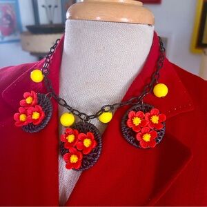 Vintage 1940s Style Necklace | Luxulite | Floral  Novelty | Black Red | Plastic